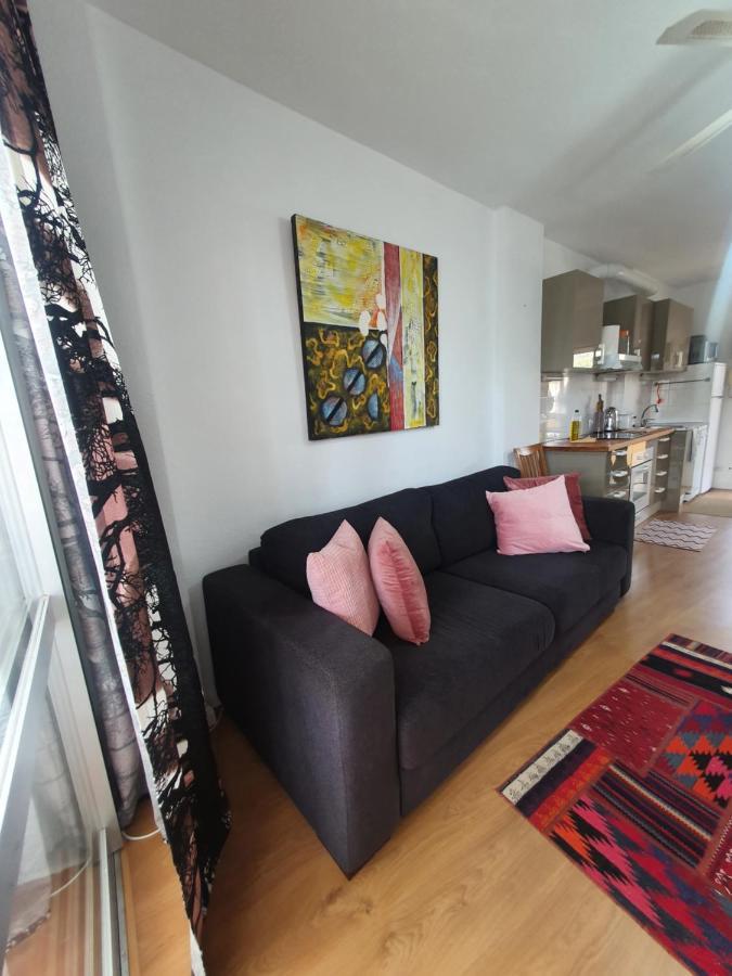 Modern, Cozy Studio N:O 120 丰希罗拉 外观 照片